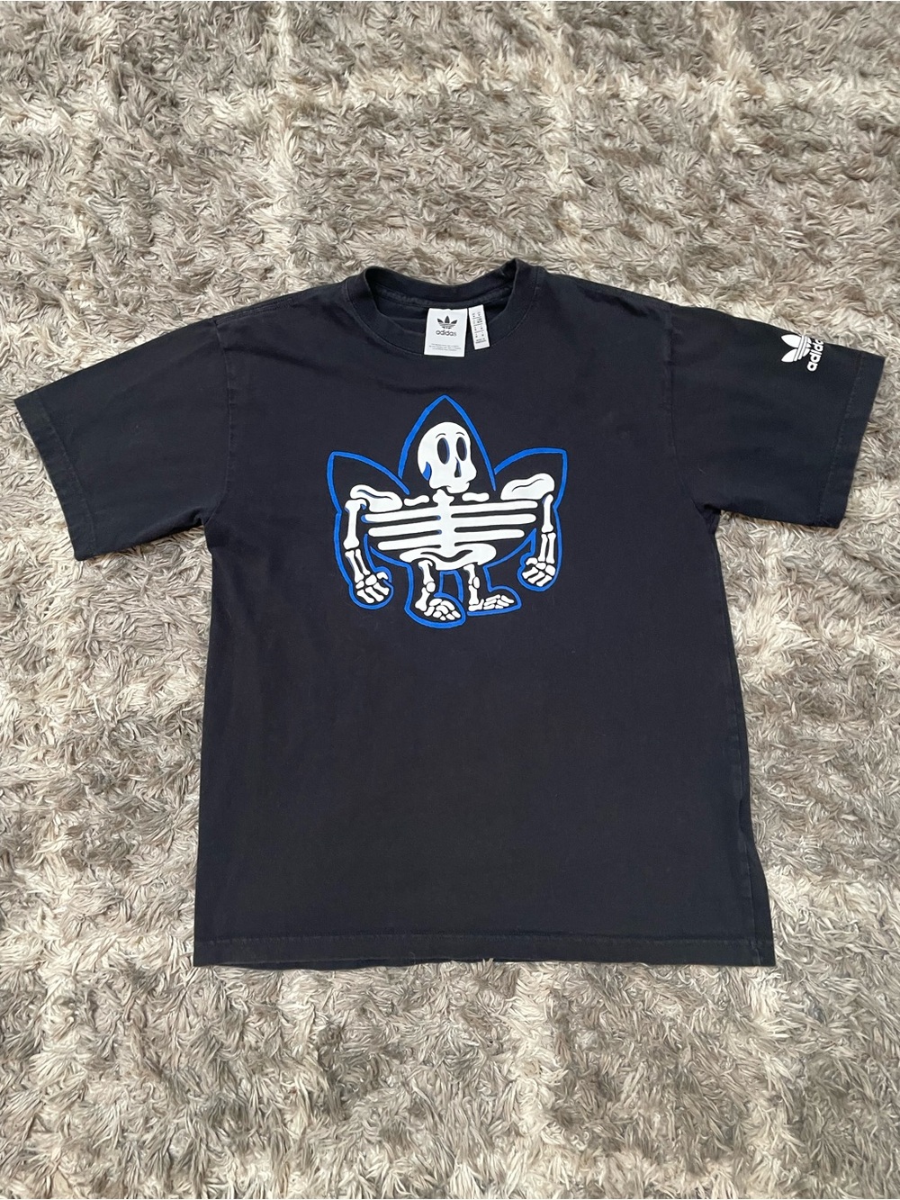 Adidas Skeletreffy Graphic T-Shirt Size M Black